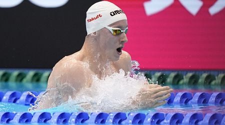 Swimmer Lyubomir Epitropov Wins 200m Breaststroke Event at European Championships, Hits A Standard for Paris Olympics