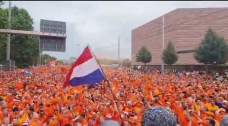 Crazy scene of Netherlands fans in Leipzig City / Netherlands fans dance in Leipzing City
