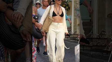 Jennifer Lopez In Italy #JLo #Shorts