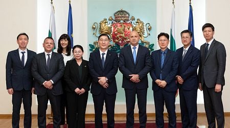 Bulgarian President Discusses New Nuclear Reactors with Hyundai E&C