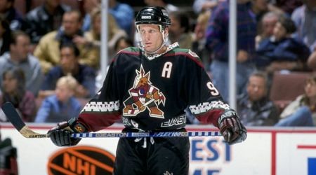 Jeremy Roenick elected to Hockey Hall of Fame after 12-year wait