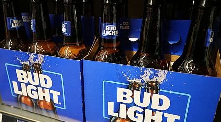 Seattle bottle maker caught in Bud Light brouhaha lays off hundreds