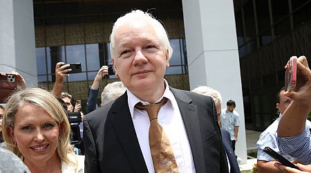WikiLeaks founder Julian Assange walks free from court after pleading guilty in US deal