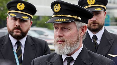 Aer Lingus pilots are unlikely revolution leaders but wages will have to rise for social peace