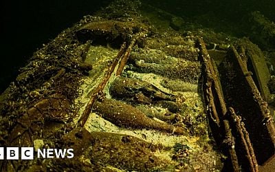 100 bottles of champagne found in 19th Century wreck