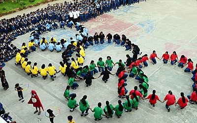 Mass run held by Carmel school to celebrate Olympics