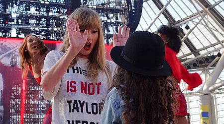 Louth 'Swiftie' gifted '22' hat by Taylor during show predicted it would happen