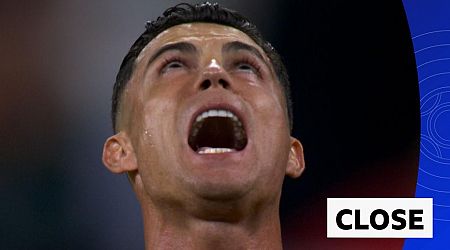 'The power on this!' - Ronaldo close to scoring with free-kick