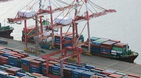 S. Korea's current account returns to surplus in May