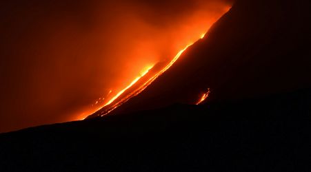  Sicily issues red alert as both Etna and Stromboli turn dangerously active 