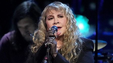 Stevie Nicks fans concerned as she's forced to postpone upcoming shows after surgery
