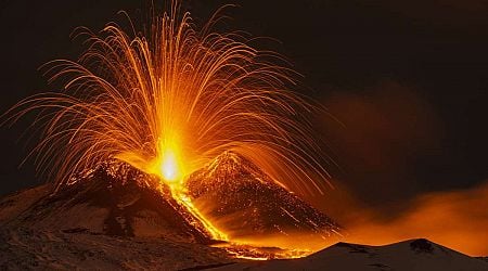 Italy's spectacular Mount Etna volcano continues to create havoc, spurts lava into sky I HORRIFIC VIDEO