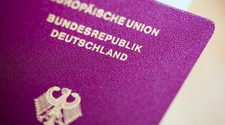 Delays in issuing passports frustrating Germans as holidays start