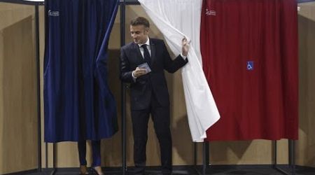Voting continues in France&#39;s pivotal legislative election