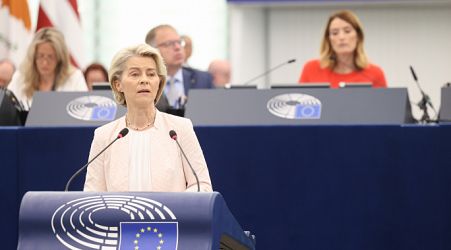  Von der Leyen faces crunch vote as she pitches new commissioners in pledge to MEPs 