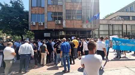 MRF Chairman Chakarov: Nearly 500 People Want Peevski's Resignation 