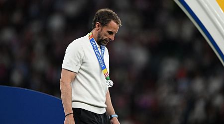 Republic of Ireland legend questions Gareth Southgate decision and takes aim at England star