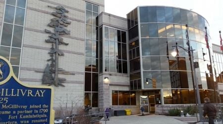 City recommends against central Thunder Bay Public Library branch ahead of council debate on its future