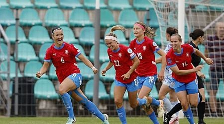 Czech women shock Spain in 2-1 Euro qualifier win