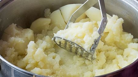Simple hack for perfect mashed potatoes every time from TV chef James Martin