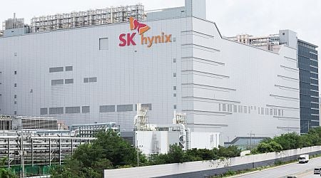 SK hynix wins up to $450m of US grants for advanced chips facility