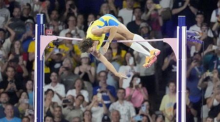 Sweden's Mondo raises his own bar to set new Olympic and world record in pole vault