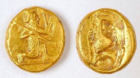 Researchers discover "pot of gold" in ancient Greek city of Notion in western Turkey