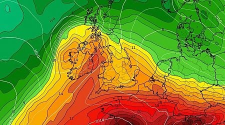 Weather forecaster pinpoints day 'very warm air' could spread over Ireland