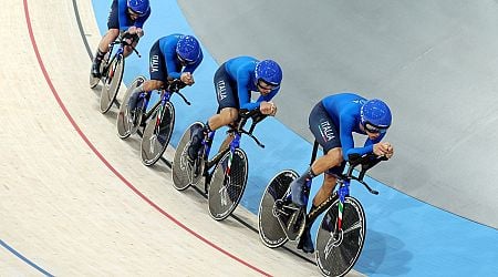 Changing of the guard: Defending Olympic champions Italy pushed to team pursuit bronze medal final against Denmark