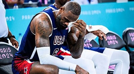 Viewers spot awkward LeBron James Olympics moment as Leon Marchand entered the building