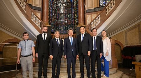 Japanese Delegation Visits Sofia University