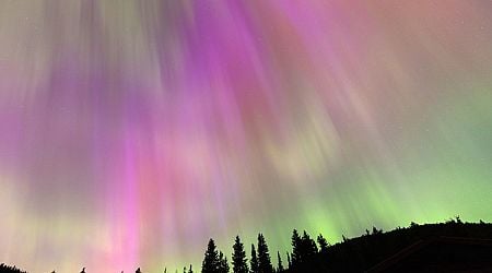 1st 'hyperspectral' image of aurora borealis reveals true colors of northern lights