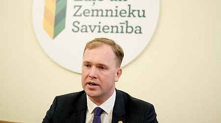 Minister: Latvia could introduce individual surplus tax on banks