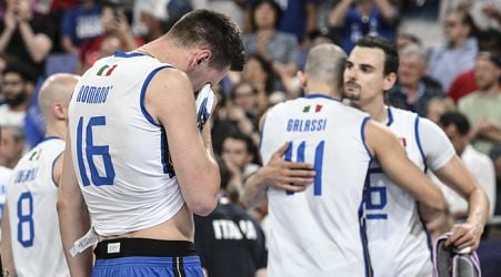 Italian men's volleyball team defeated by France