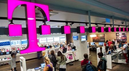 Telekom Reports Record Revenue Surge and Profit Growth for Q2 2024