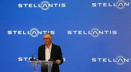 '25,000 jobs in Stellantis, related firms at risk' - union