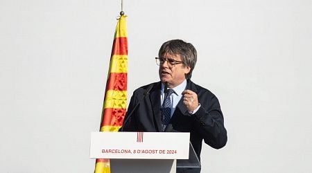 Who is Carles Puigdemont and why are police hunting him in Spain? All you need to know about the exiled Catalan separatist leader