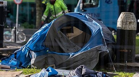 Health watchdog warned of containers full of urine in tents on Grand Canal asylum seeker encampment