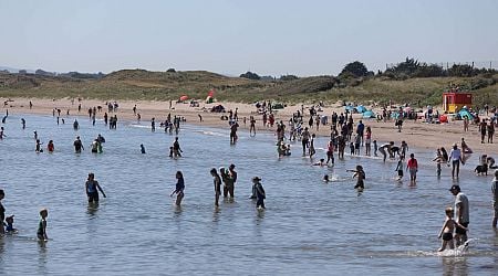 Ireland Weather: Temperatures to soar to 25 degrees on 'really good' weekend before 'nasty' thunderstorms arrive