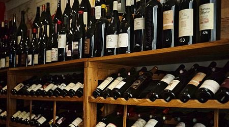 French 'kleptomaniac' gets suspended sentence for massive wine theft