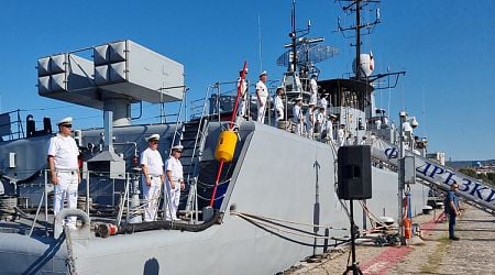 Vaptsarov Naval Academy Holds Initial Commissioning Ceremony