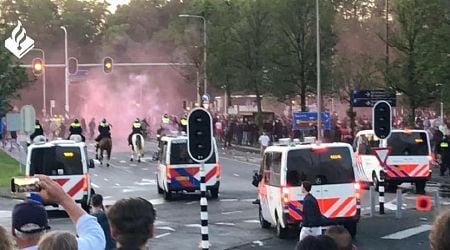 200 FC Utrecht fans protest against "collective punishment" for the riots in May