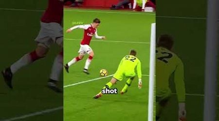 5 best shot techniques in football history and who invented them.