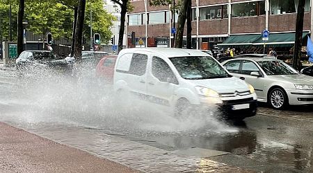 Downpours cause flooded roads in Breda, Groningen; More showers expected today