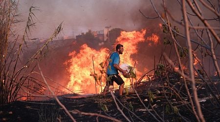 EU firefighters to join effort as Greece battles blaze