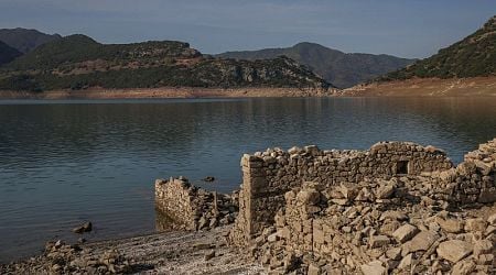 Sunken village emerges in Greece as drought dries up lake