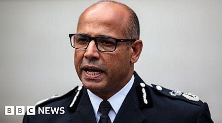 Ex-police chief likens riots to terrorism