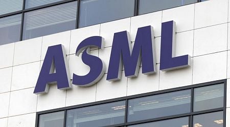 Russia using old ASML machines to make microchips for weapons: report