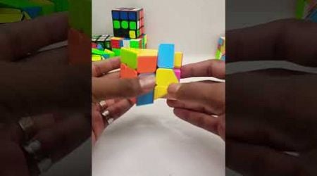 Cube loop #cubing #rubicks #cube #cubber #rubikscube #rubixscube #rubik #rubixle #satisfying