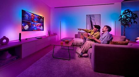 Philips Hue Line Gains New Play HDMI Sync Box 8K